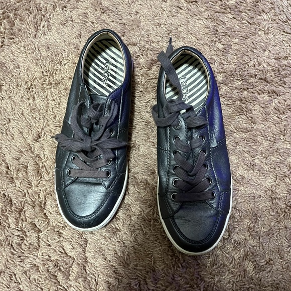 Taos leather shoes for women’s - Picture 2 of 9